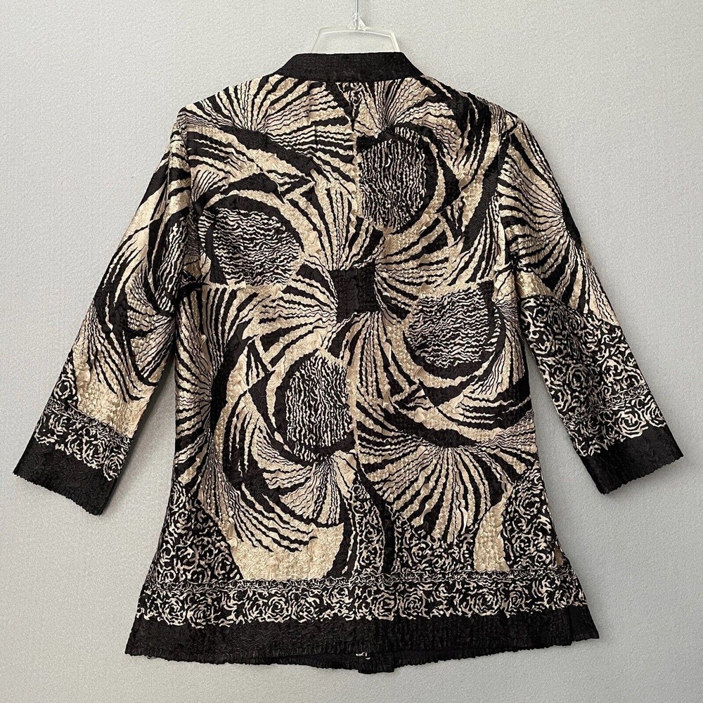 Chicos Travelers Mandarin Collar Toggle Button Top - Picture 5 of 11
